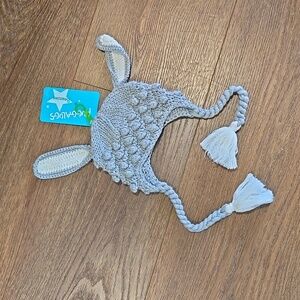 NWT LAMBKIN GREY HUGGALUGS knit beanie.   #6682